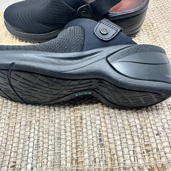 BZEES Kitty Comfort Clog Gel Cushioned Size 9 1/2 Black - Picture 5 of 15